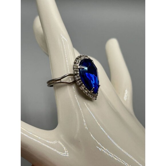 Blue Teardrop Rhinestone Ring with Adjustable Band Statement Costume Ring - Picture 3 of 8